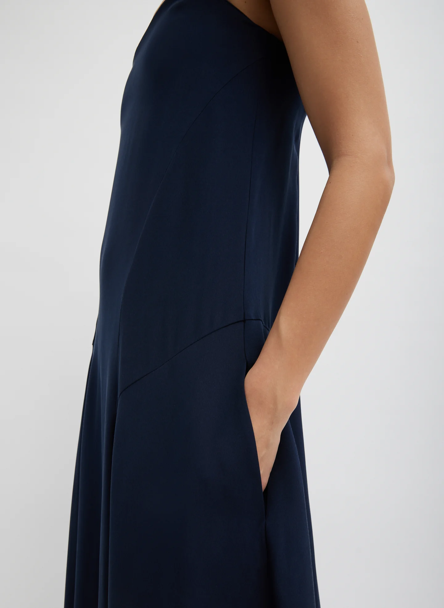 4-Ply Silk Strapless Sculpted Dress - Image 4