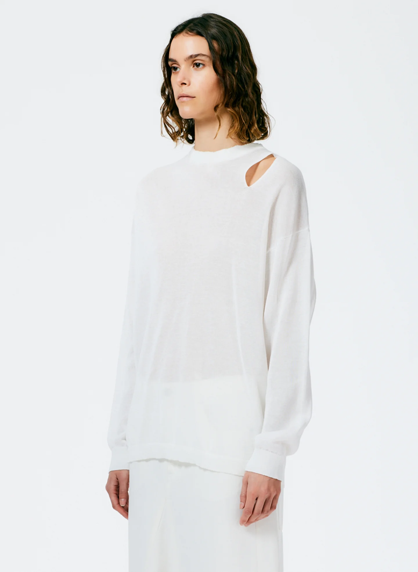 Crispy Viscose Slit Detail Oversized Pullover - Image 2