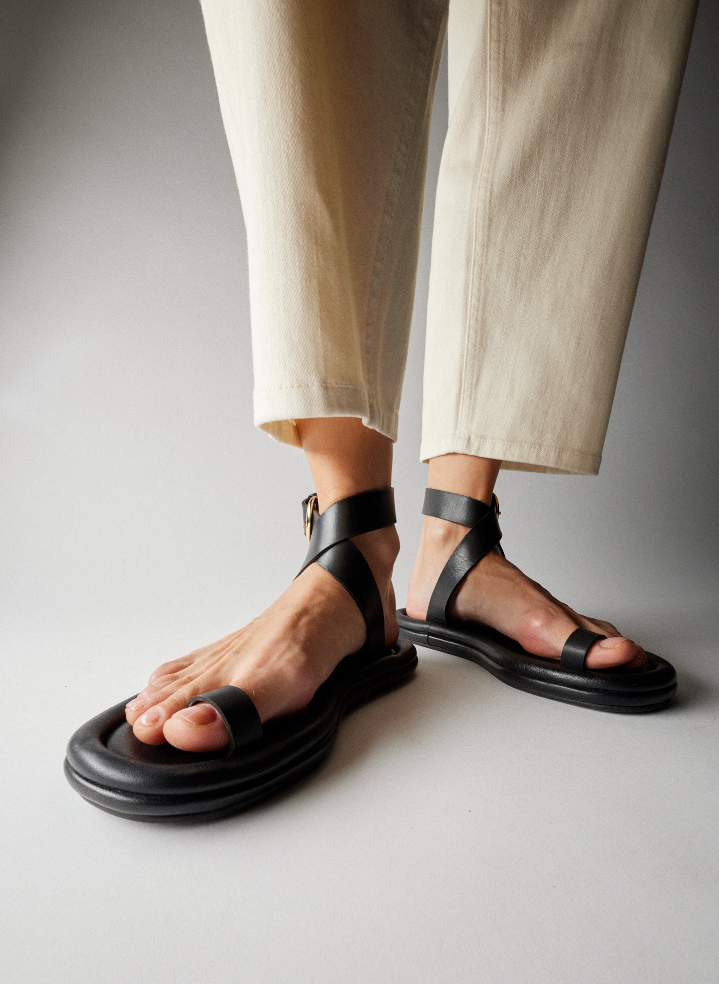Dwayne Sandal - Image 2
