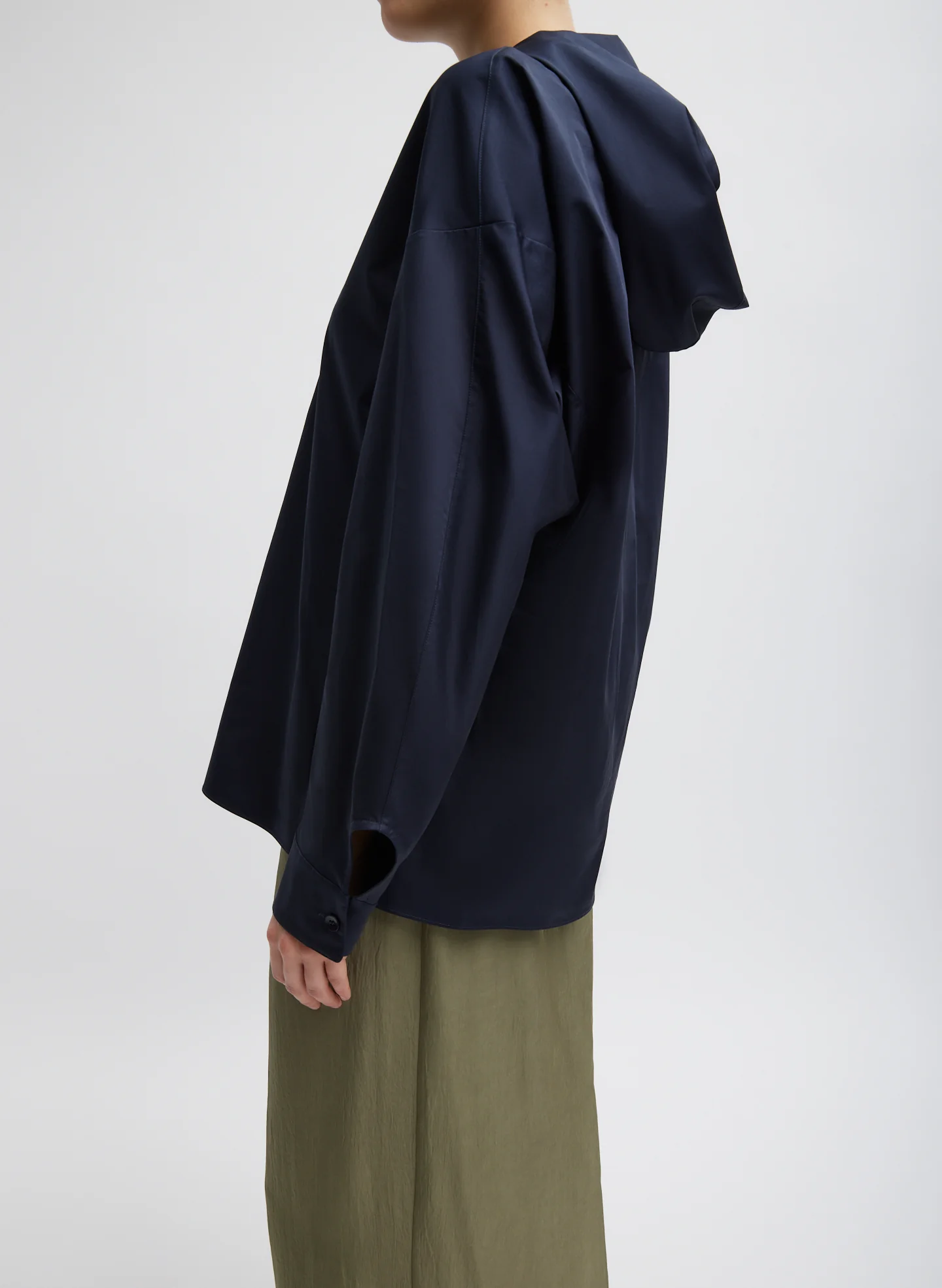 Eco Poplin Hooded Shirt - Image 3