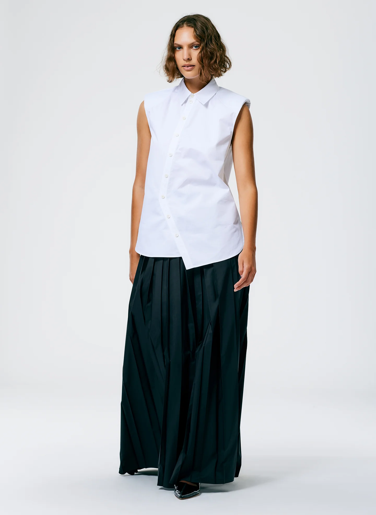Eco Poplin Sleeveless Shoulderpad Shirt - Image 6