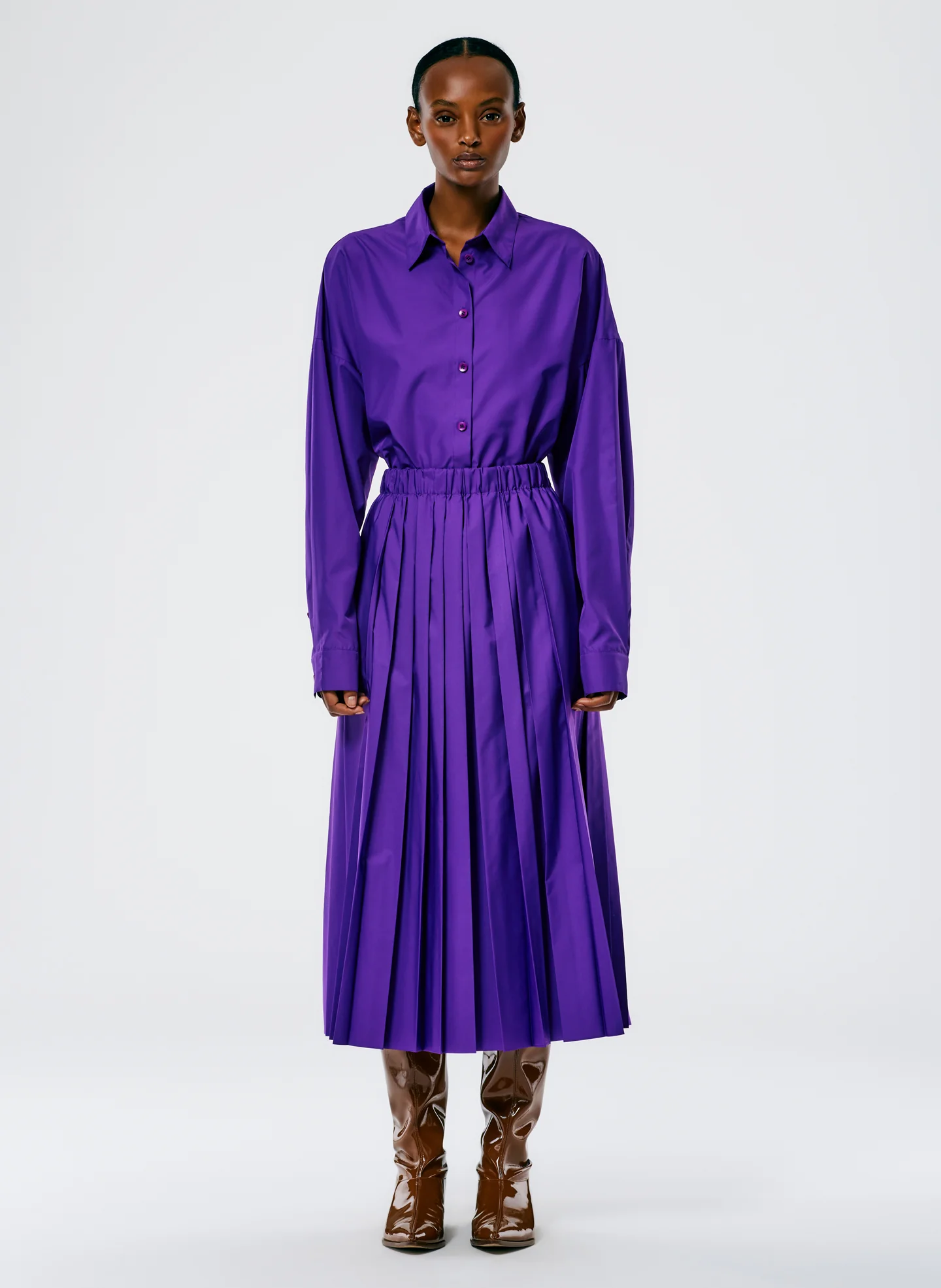 Italian Sporty Nylon Pleated Pull On Skirt - Image 2