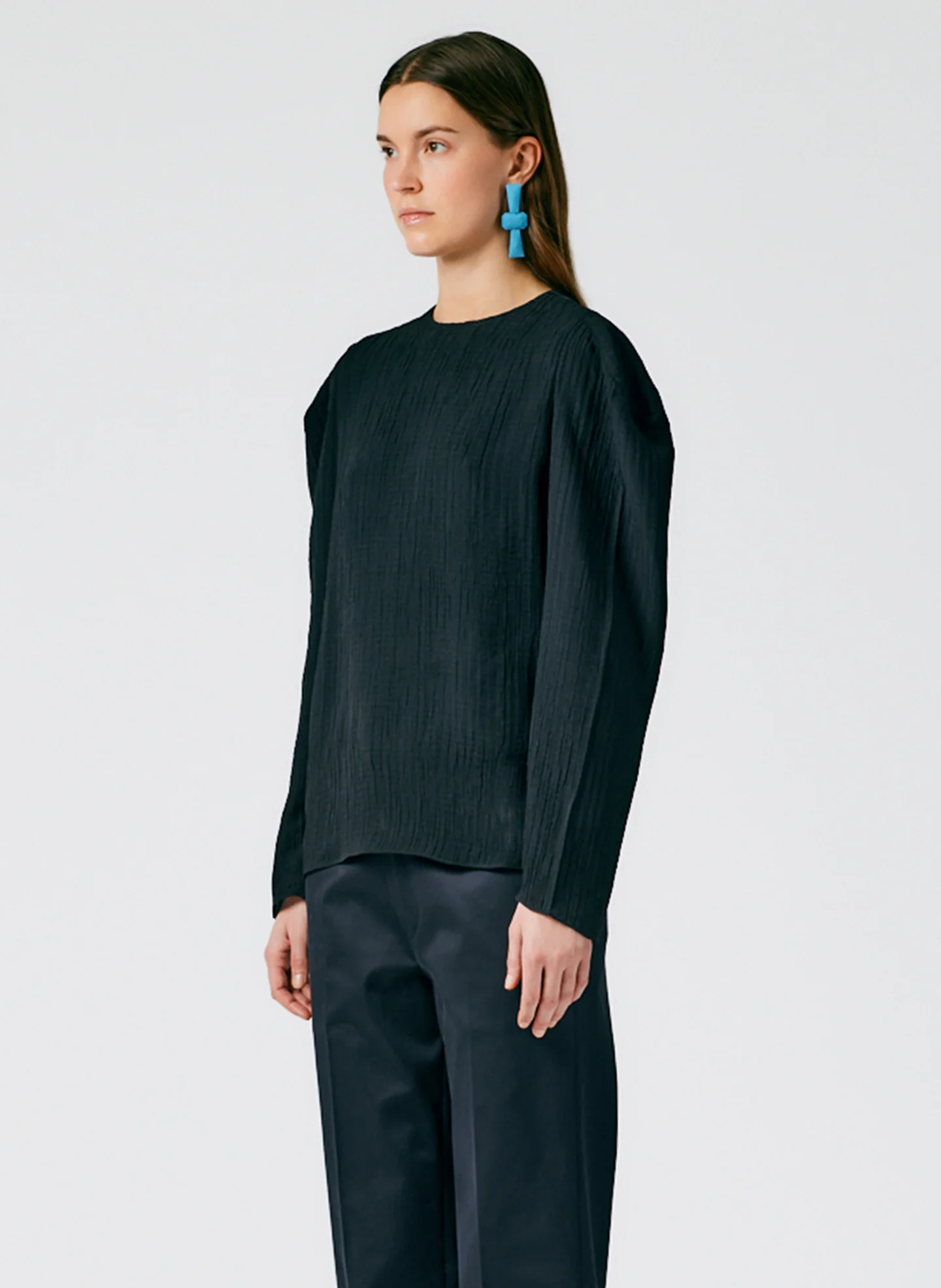 Matte Crinkle Long Square Sleeve Top - Image 3
