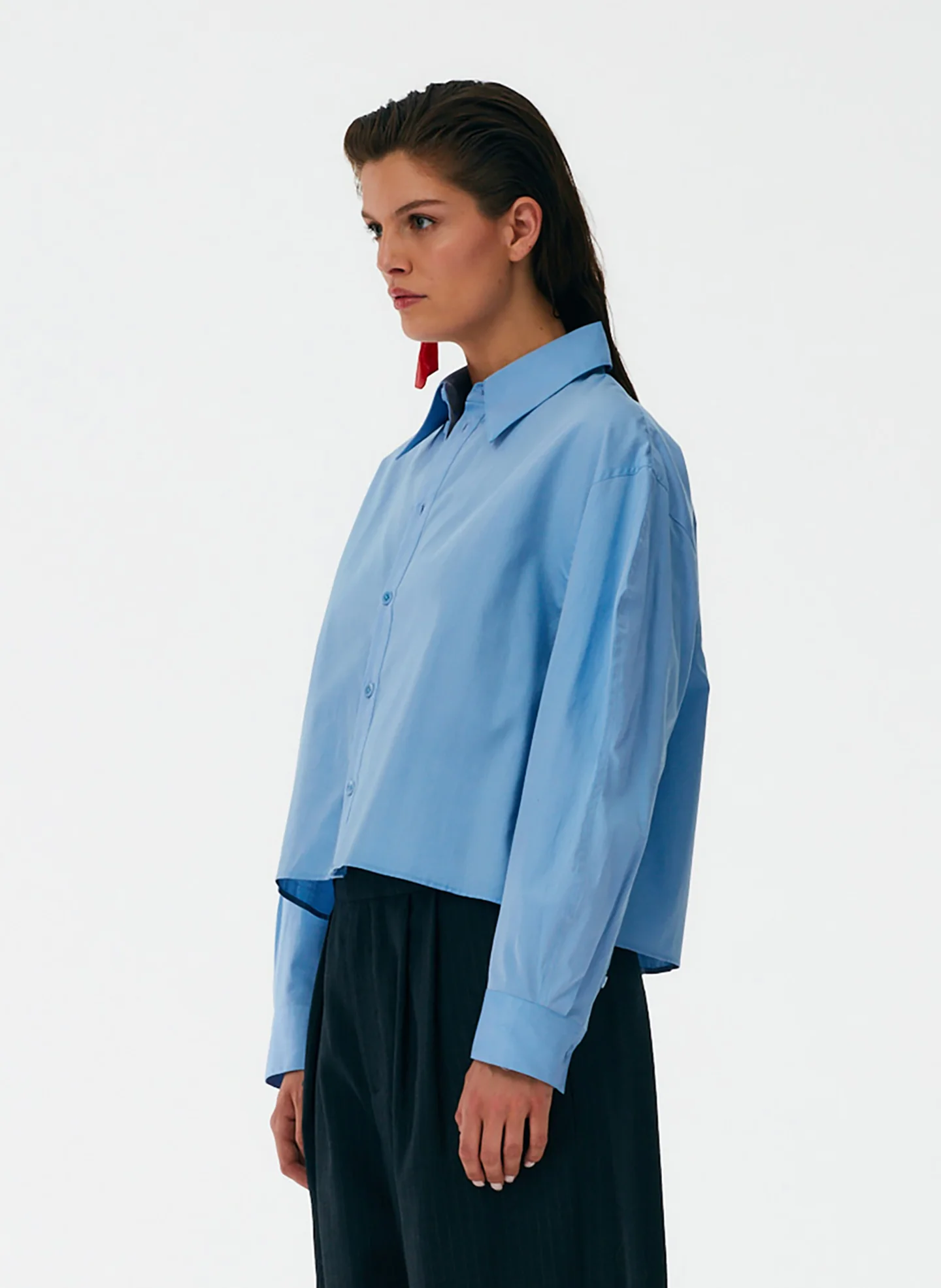 Miles Shirting Scallop Sleeve Cropped Boyfriend Shirt - Image 9