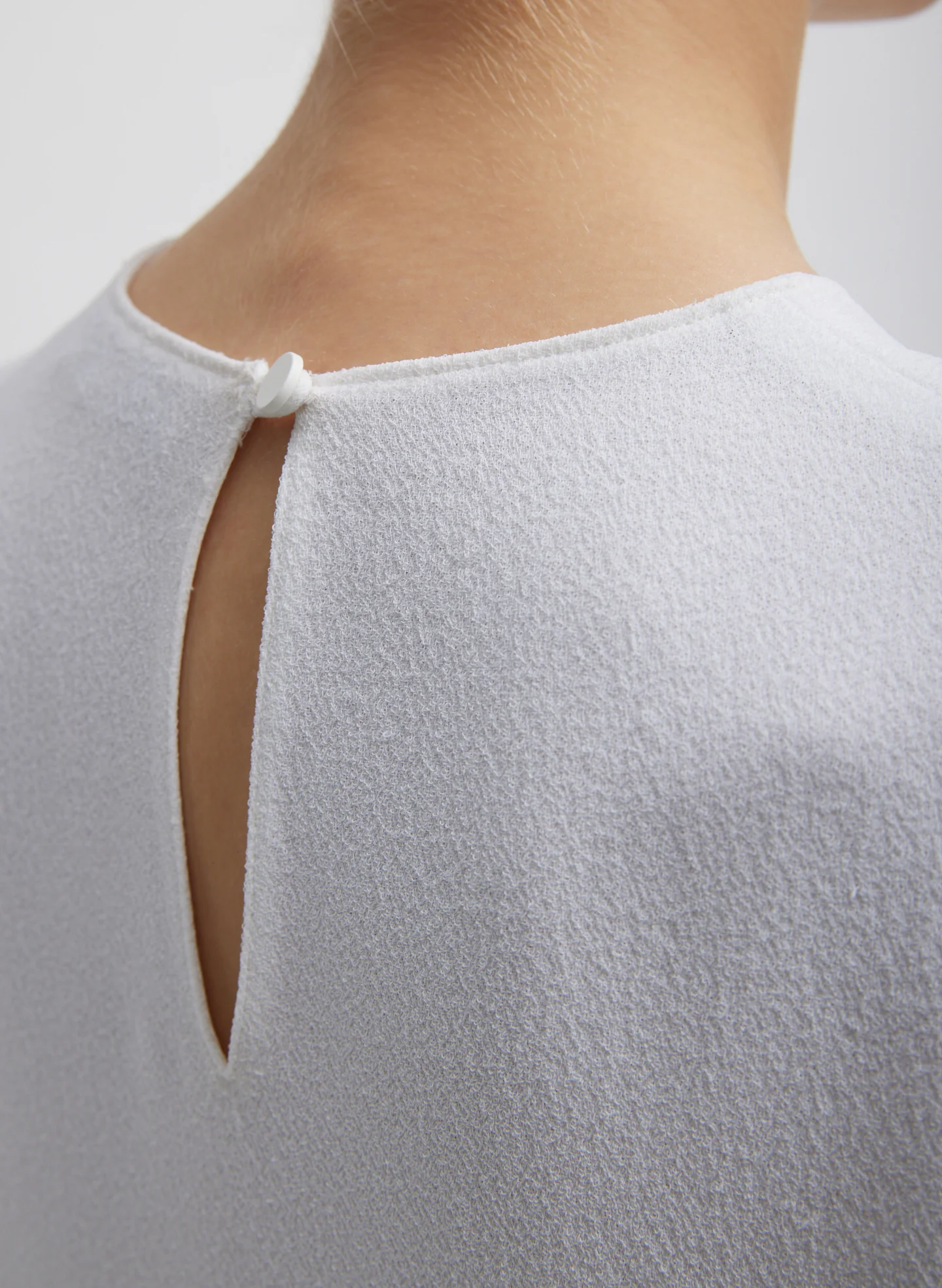 Pebble Sable Easy T-Shirt - Image 4