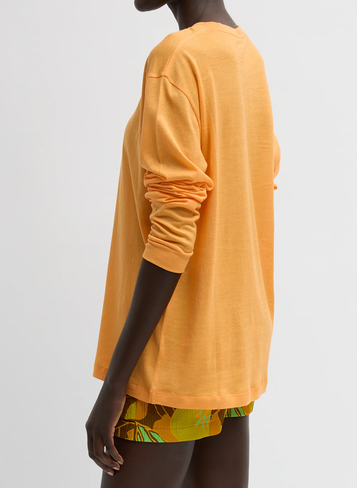Sheer Crepe Knit Crewneck Unisex Long Sleeve T-Shirt - Image 3