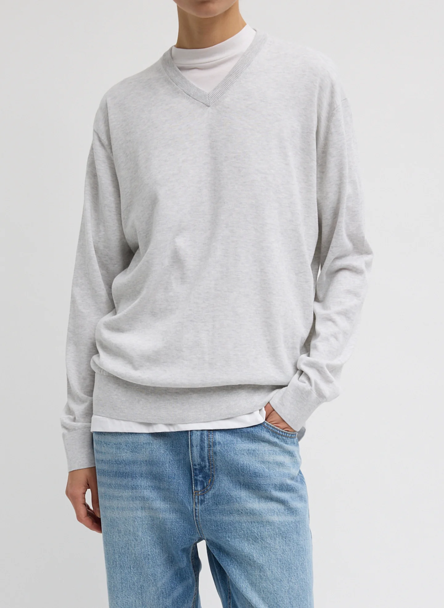 Super Fine Gauge Perfect V-Neck Men's Pullover